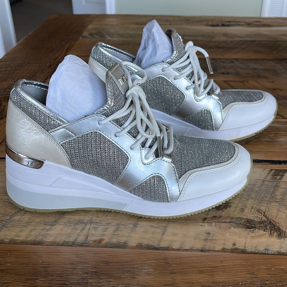 Michael Kors LIV Trainer size 7 - Khaki Glitter chain mesh - Picture 5 of 11